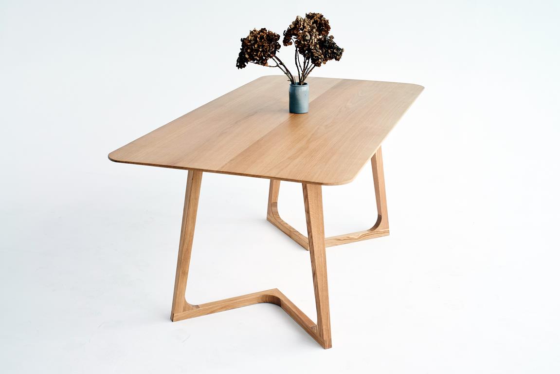 stół drewniany skandynawski, stoły drewniane skandynawskie